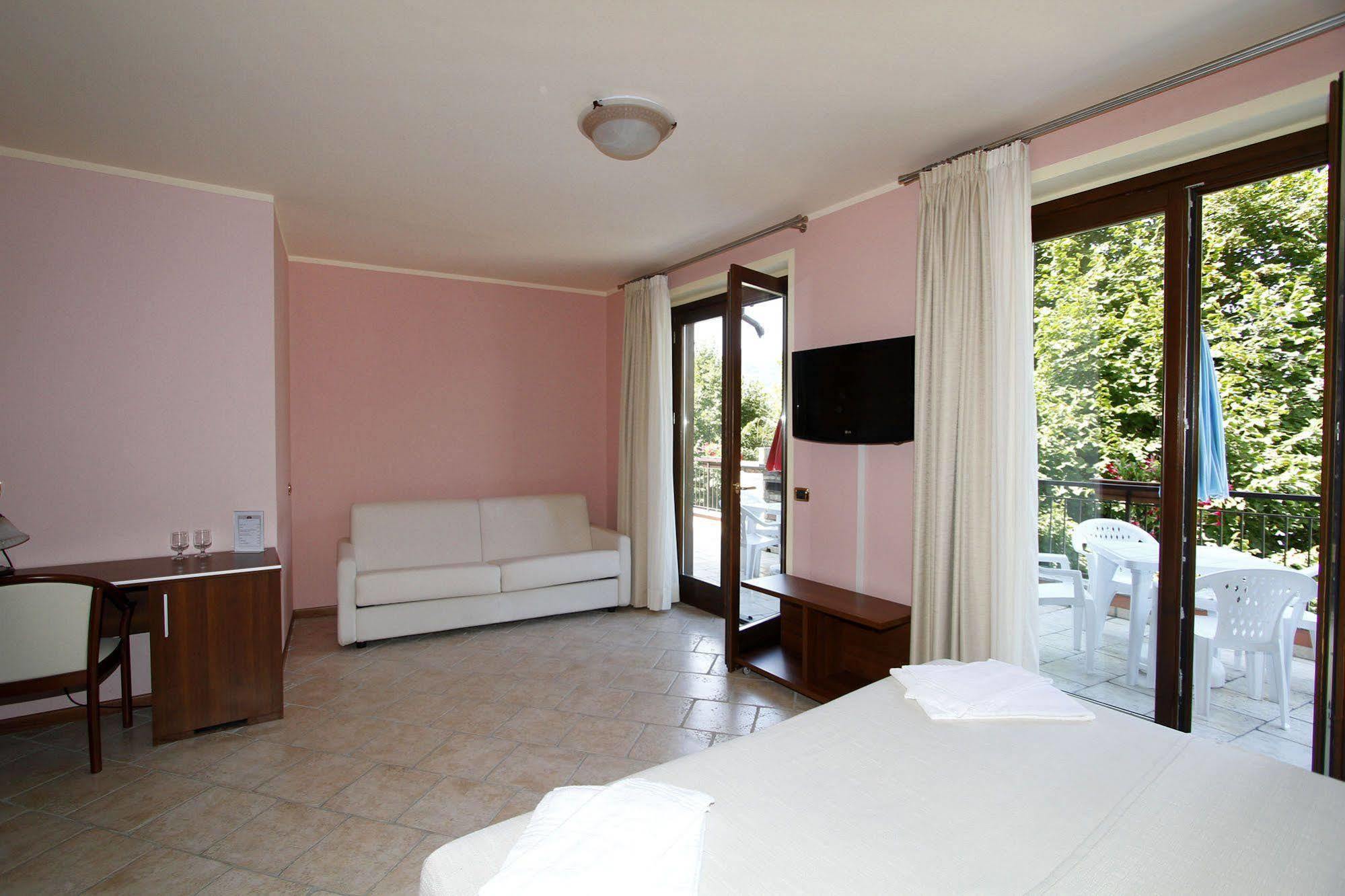 Grotto Bagat Hotel 3*