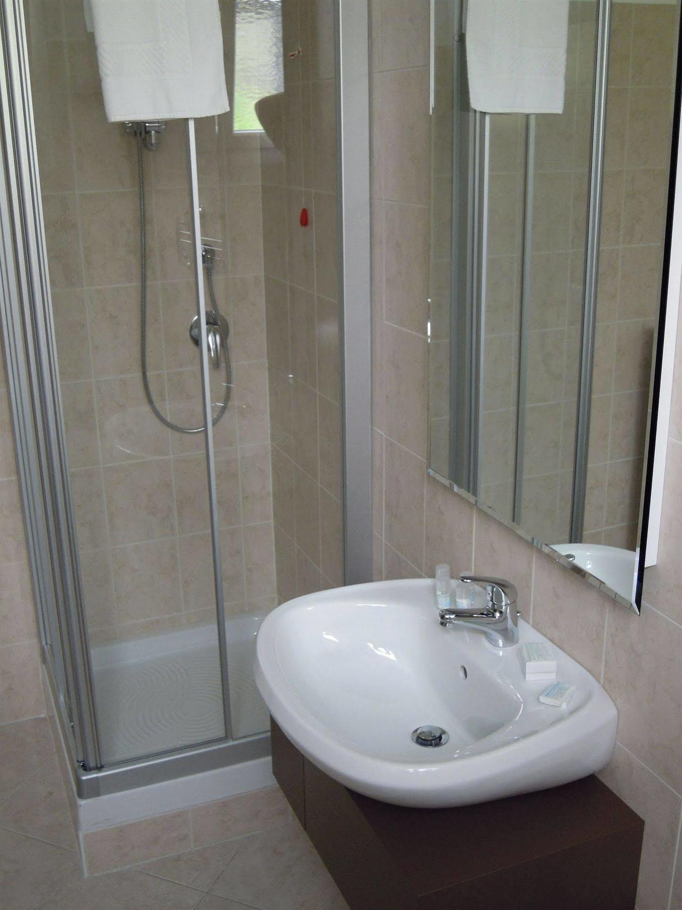 Hotel Grotto Bagat 3*